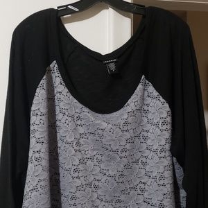 Torrid size 4 Lace Front Shirt